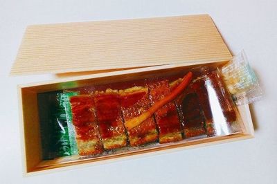 ゐざさ取り寄せ 創作あなご棒鮨1000別 (4).jpg