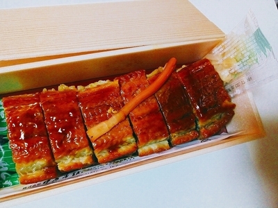 ゐざさ取り寄せ 創作あなご棒鮨1000別 (8).jpg