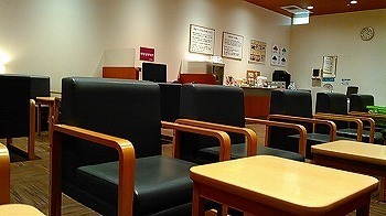 イオンラウンジ西大津 (3).jpg