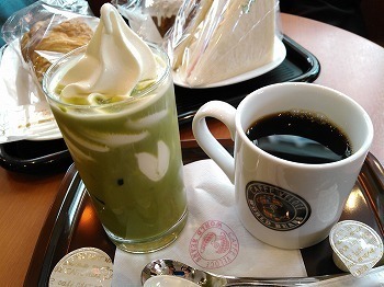 カフェベローチェ 抹茶フロート340 アメリカン190.jpg